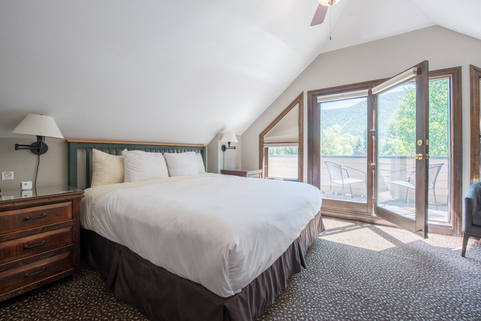 Crested Butte Lodging - Balcony View