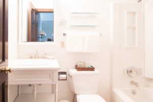 2nd Floor Bathroom