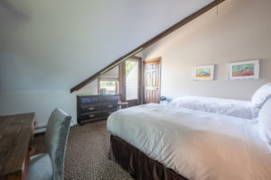 Room #18 - 3rd Floor Twin with Balcony