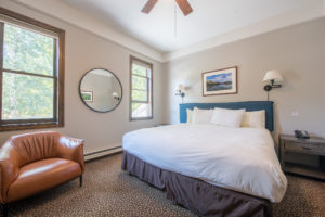 Room #7 - 2nd Floor King