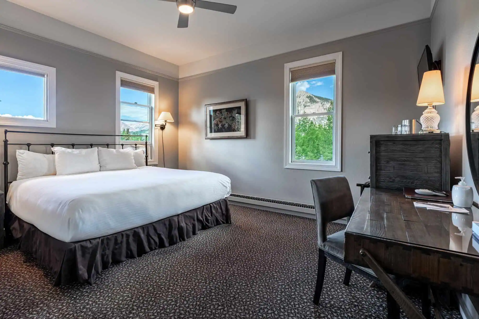 Elk Mountain Lodge room with view of Crested Butte mountains
