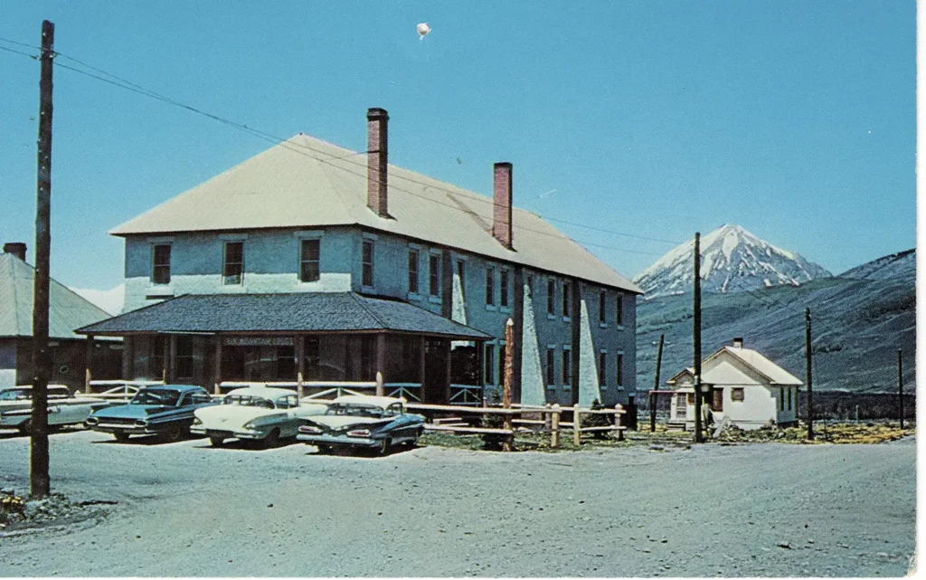 Elk Mountain Lodge in the 1950s